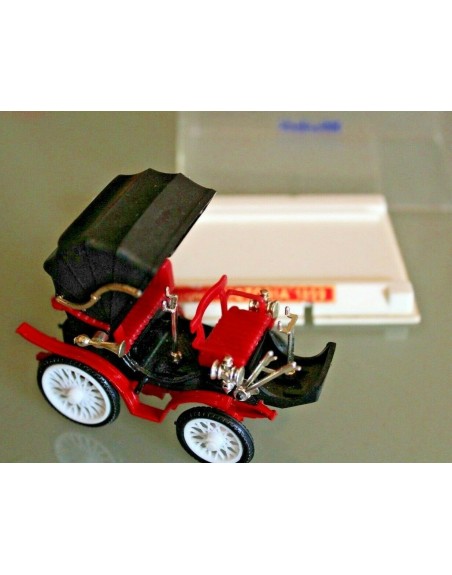 1/43 PEUGEOT VICTORIA