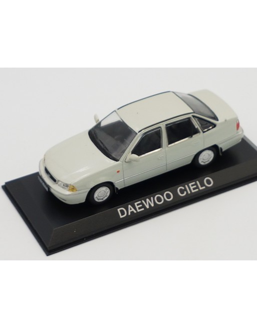 1/43 DAEWOO CIELO