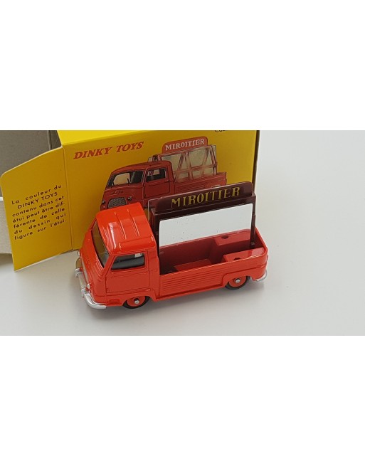 1/43 ESTAFETTE MIROITIER