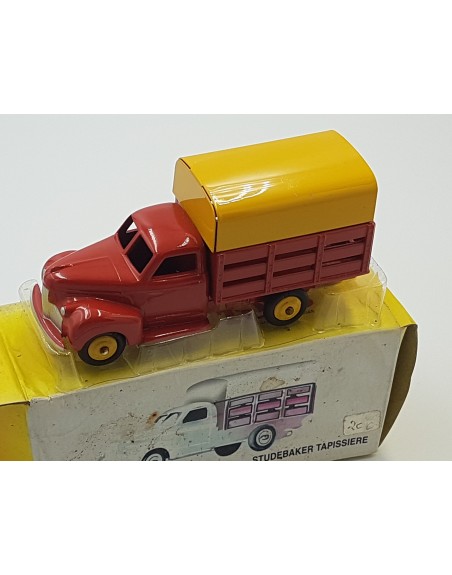 STUDEBAKER TAPISSIERE