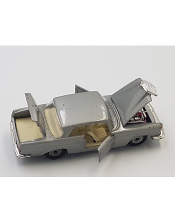 1/43 MERCEDES 250 SE