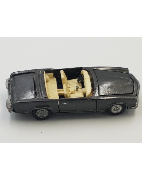 1/43 MERCEDES 230 SL