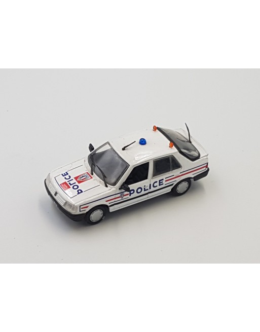1/43 PEUGEOT 309 POLICE