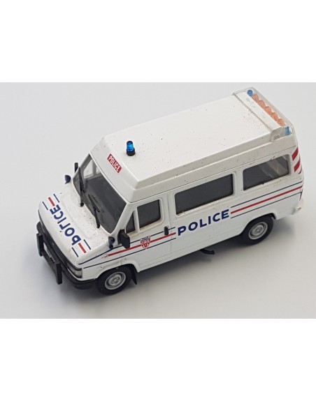 1/43 PEUGEOT J5 POLICE