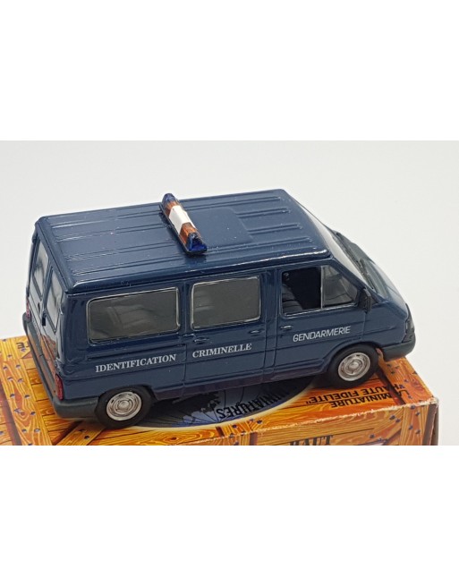 1/43 RENAULT TRAFIC GENDARMERIE