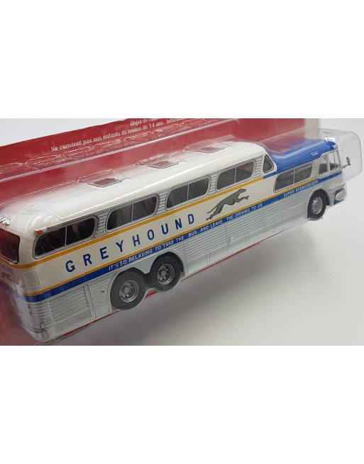 1/43 BUS GMC SCENICRUISER