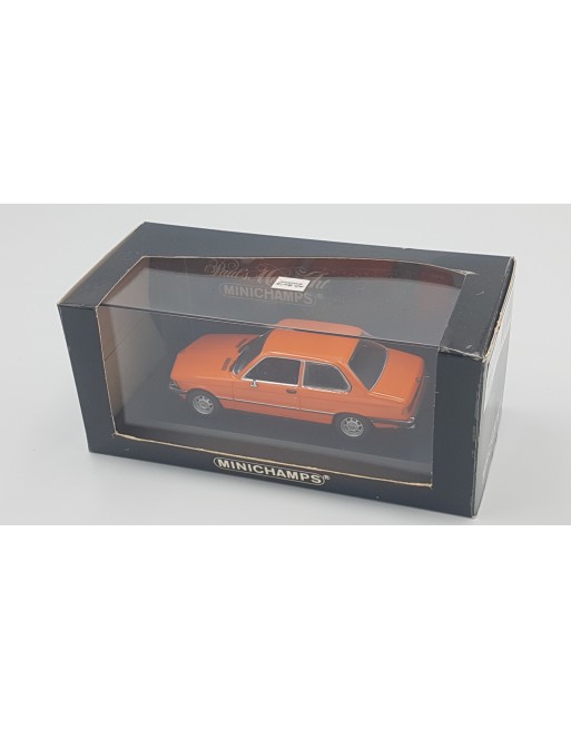 1/43 BMW SERIE 3 E21