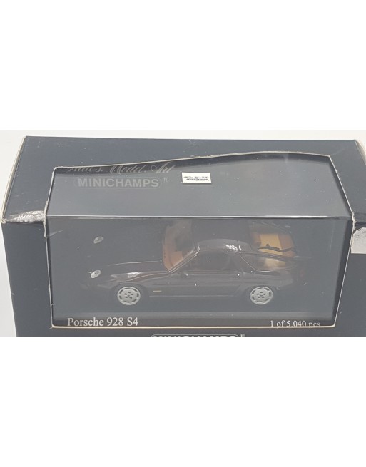 1/43 PORSCHE 928 S4
