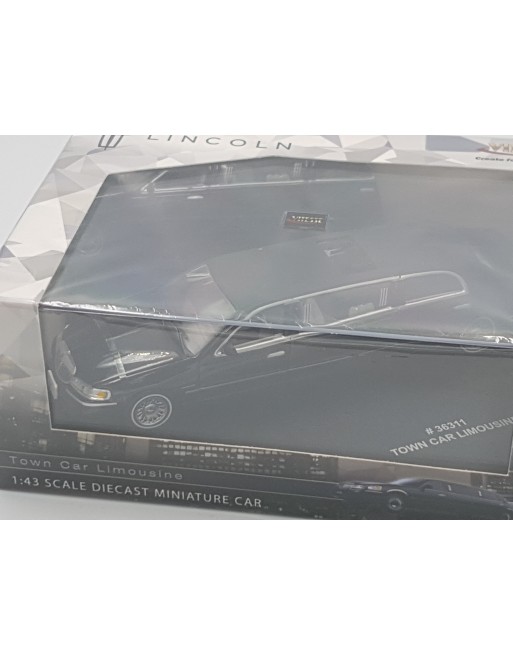 1/43 TOWN CAR LIMOUSINE