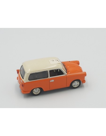 1/43 TRABANT P50 COMBI
