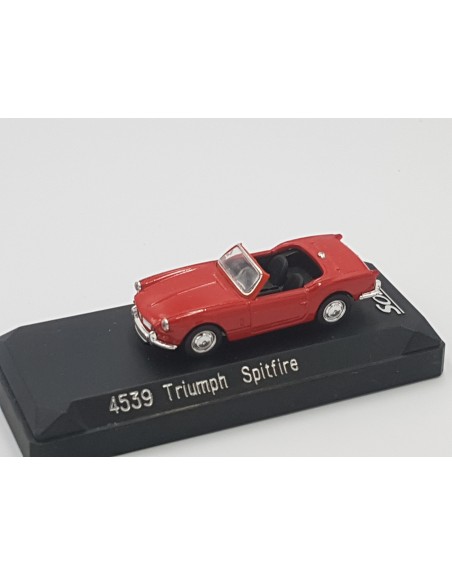 1/43 TRIUMPH SPITFIRE