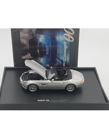 1:43 BMW Z8 007