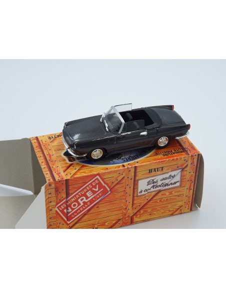 1/43 Renault Caravelle