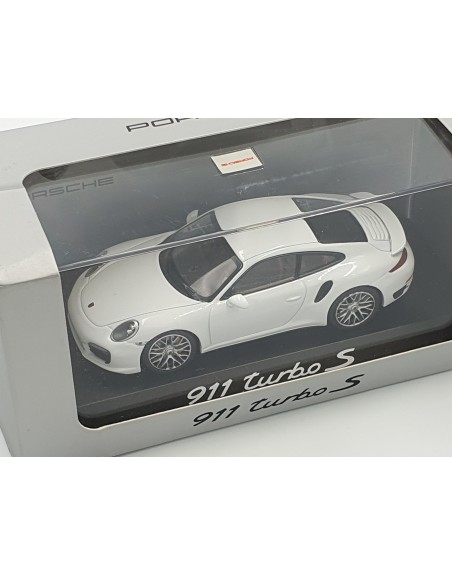 1/43 PORSCHE TURBO S