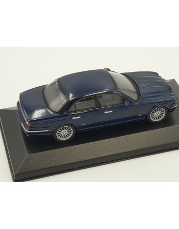 1/43 JAGUAR XJR