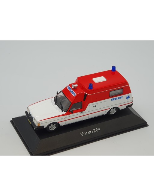 1/43 VOLVO AMBULANCE