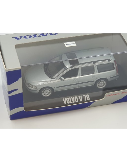 1:43 VOLVO V70