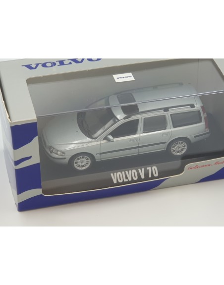 1:43 VOLVO V70