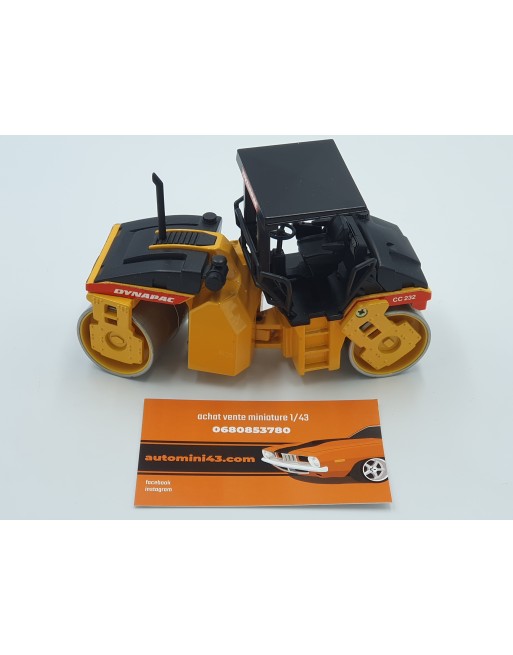 1/35 ROULEAU DYNAPAC