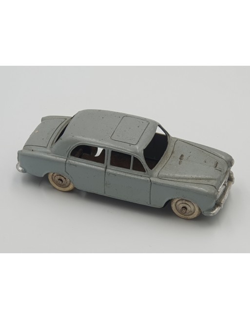 1/43 PEUGEOT 403