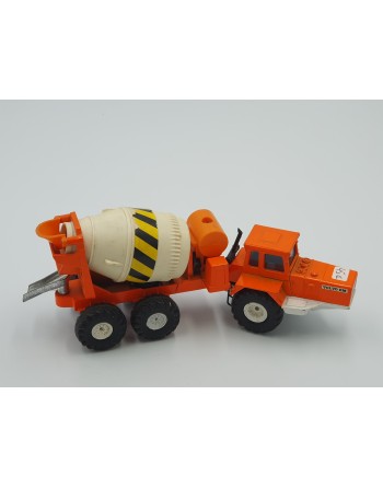 1/50 VOLVO BM 860 TOUPIE BETON