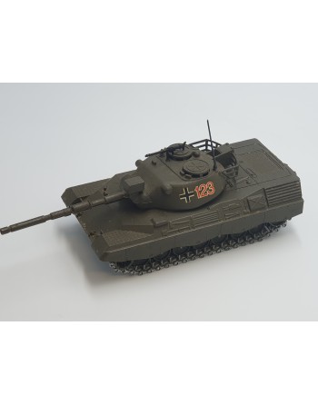 1/50 CHAR KPZ LEOPARD