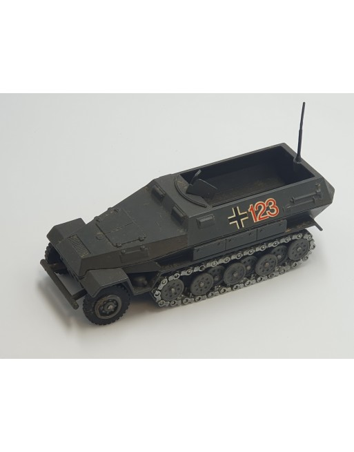 1/50 CHAR SD KFZ 261