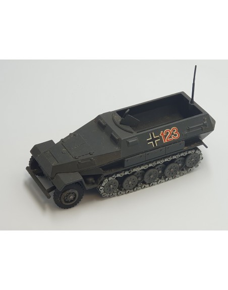 1/50 CHAR SD KFZ 261
