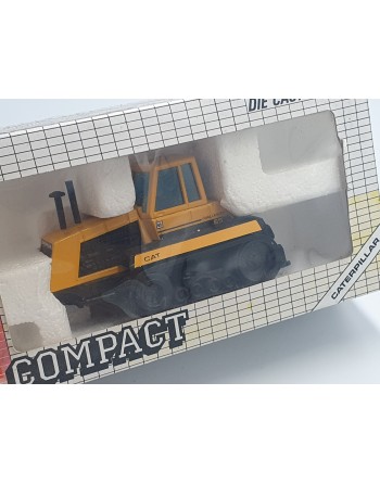 1/50 TRACTEUR CATERPILLAR