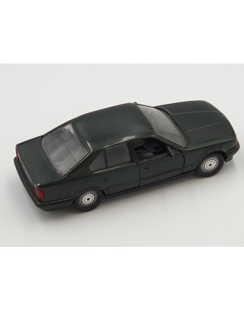 1/43 BMW 535i