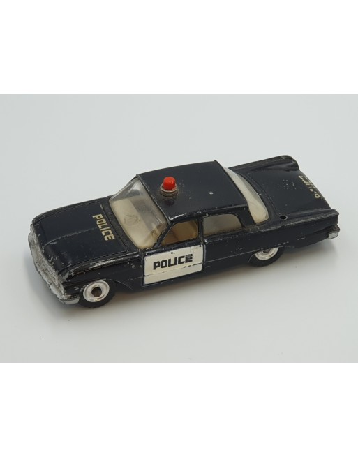 1/43 FORD FAIRLANE