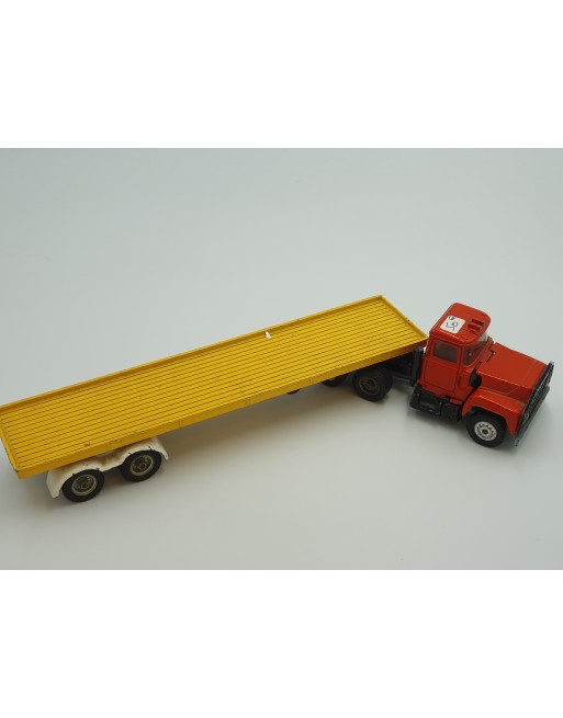 1/50 MACK SEMI