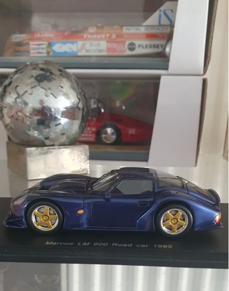 1/43 MARCOS LM 600