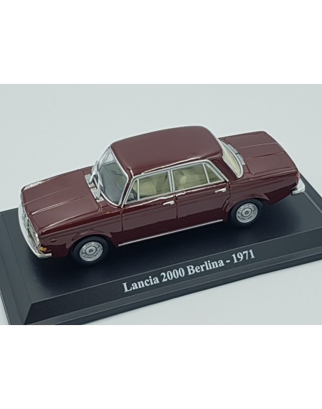 1/43 LANCIA 2000 BERLINA