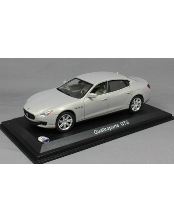 1/43 MASERATI QUATTROPORTE GTS