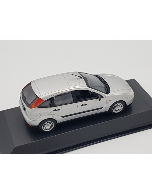 1/43 FORD FOCUS