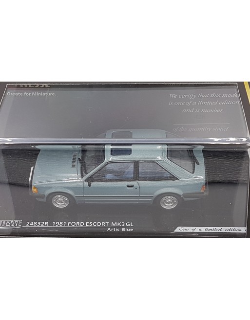 1/43 FORD ESCORT GL
