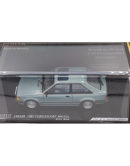 1/43 FORD ESCORT GL
