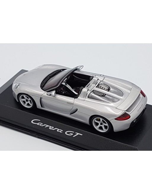 1/43 PORSCHE CARRERA GT