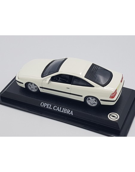 1/43 OPEL CALIBRA