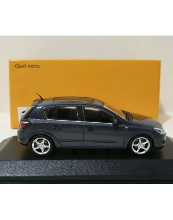 1/43 OPEL ASTRA