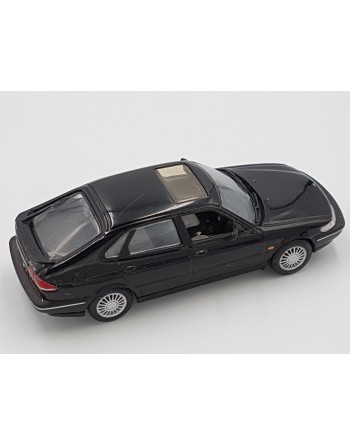 1/43 SAAB 900