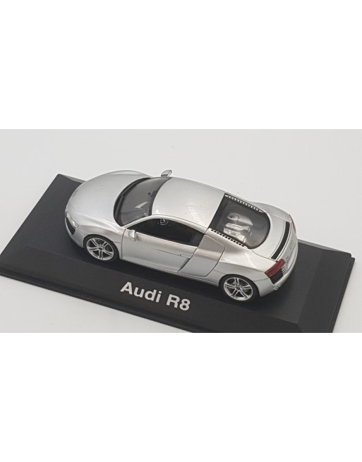 1/43 AUDI R8