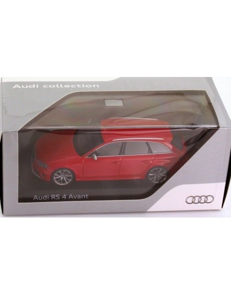 1/43 AUDI RS4 B8