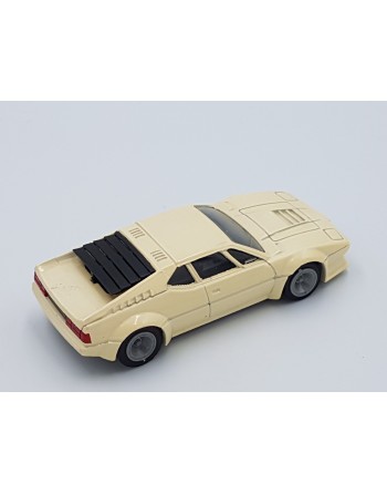 1/43 BMW M1