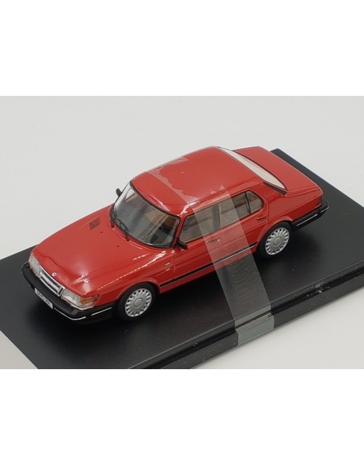 1/43 SAAB 900 i