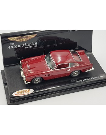 1/43 ASTON MARTIN DB4