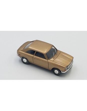 1/43 PEUGEOT 204