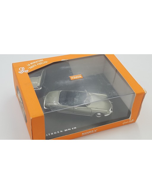 1/43 CITROEN  DS 19
