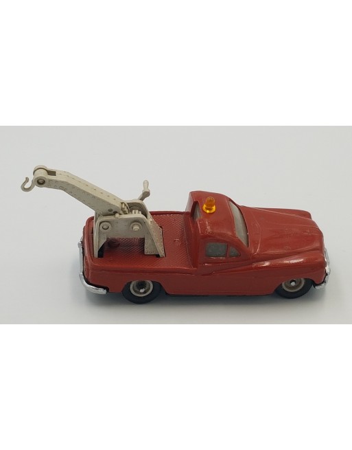 1/43 VEDETTE DEPANNEUSE